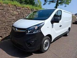 Weiß Gebraucht 2018 Opel Vivaro Van | 14.900 € (Fairer Preis)