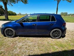 Blau Gebraucht 2018 VW Golf VII R Limousine | 14.299 €