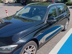 Schwarz Gebraucht 2014 BMW 318 Sport Line Kombi | 8.700 € (Fairer Preis)