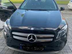 Schwarz Gebraucht 2015 Mercedes GLA220 Style SUV | 16.400 € (Fairer Preis)