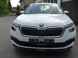 Candyweiss Gebraucht 2022 Skoda Kamiq SUV | 17.990 € (Superpreis)