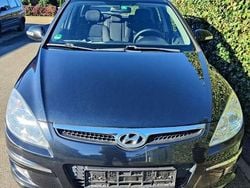 Schwarz Gebraucht 2009 Hyundai i30 Classic Kombi | 2.600 € (Fairer Preis)