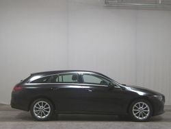 Schwarz Gebraucht 2021 Mercedes CLA220 Shooting Brake Progressive Kombi | 19.480 € (Superpreis)