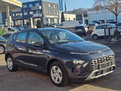 Grau Gebraucht 2024 Hyundai Bayon Comfort SUV | 14.400 € (Superpreis)