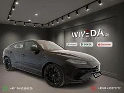 Schwarz Gebraucht 2023 Lamborghini Urus SUV | 265.000 €