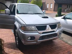 Silber Gebraucht 2006 Mitsubishi Pajero SUV | 8.500 €