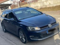 Blau Gebraucht 2015 VW Golf VII LOUNGE Kombi | 9.000 € (Guter Preis)