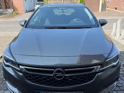 Grau Gebraucht 2018 Opel Astra Edition Kombi | 12.200 € (Fairer Preis)