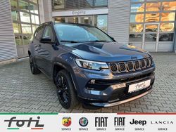 Blau Neu 2025 Jeep Compass SUV | 37.990 € (Etwas zu teuer)