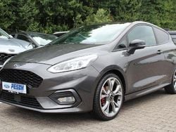 Grau Gebraucht 2018 Ford Fiesta ST-Line Kleinwagen | 11.490 € (Fairer Preis)