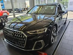Brillantschwarz Gebraucht 2022 Audi A8 Ambiente Limousine | 62.780 € (Fairer Preis)