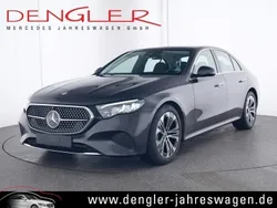 Grau Gebraucht 2023 Mercedes E200 Advanced Limousine | 45.890 € (Fairer Preis)