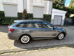 Grau Gebraucht 2020 Skoda Octavia Ambition Kombi | 21.499 € (Fairer Preis)