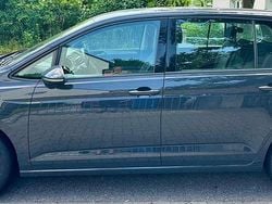 Uranograu/cinza urano Gebraucht 2018 VW Touran Trendline Van / Kleinbus | 12.800 € (Superpreis)