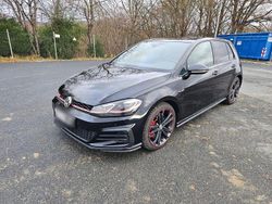 Schwarz Gebraucht 2017 VW Golf VII GTI Limousine | 20.500 €