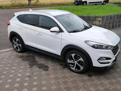 Weiß Gebraucht 2016 Hyundai Tucson Premium SUV | 15.500 € (Fairer Preis)