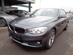 Grau Gebraucht 2016 BMW 320 Sport Line Limousine | 14.199 € (Fairer Preis)