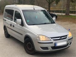 Silber Gebraucht 2010 Opel Combo Van / Kleinbus | 3.200 € (Fairer Preis)