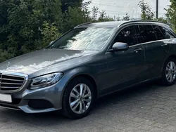 Grau Gebraucht 2016 Mercedes C220 Kombi | 19.100 € (Fairer Preis)