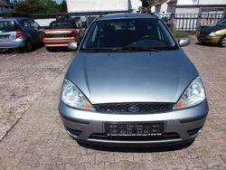 Silber Gebraucht 2003 Ford Focus Kombi | 950 € (Fairer Preis)