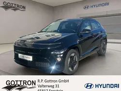 Abyss black Gebraucht 2024 Hyundai Kona Basis SUV | 25.900 € (Superpreis)