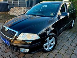 Schwarz Gebraucht 2005 Skoda Octavia Kombi | 2.799 € (Etwas zu teuer)