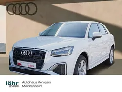 Gletscherweiß metallic Gebraucht 2025 Audi Q2 S-Line SUV | 34.590 € (Fairer Preis)