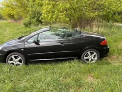 Schwarz Gebraucht 2005 Peugeot 307 CC Cabrio | 3.199 €