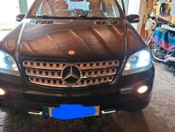 Schwarz Gebraucht 2005 Mercedes ML320 SUV | 4.999 € (Fairer Preis)