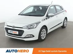 Weiß Gebraucht 2018 Hyundai i20 GO! Limousine | 8.810 € (Fairer Preis)