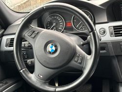Schwarz Gebraucht 2011 BMW 330 M Sport Kombi | 13.000 € (Teuer)