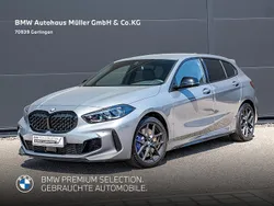 Skyscraper grau metallic (metallic) Gebraucht 2024 BMW M135 Comfort Edition Kleinwagen | 41.940 € (Fairer Preis)
