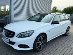 Weiß Gebraucht 2016 Mercedes E350 Sport Kombi | 28.950 € (Teuer)