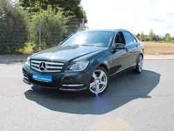 Schwarz Gebraucht 2012 Mercedes C200 Avantgarde Limousine | 7.400 € (Fairer Preis)