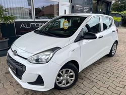 Polar white / sol Gebraucht 2017 Hyundai i10 Basis Kleinwagen | 5.995 € (Teuer)