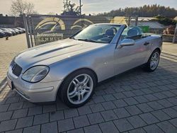 Silber Gebraucht 1998 Mercedes SLK230 Cabrio | 4.990 € (Fairer Preis)