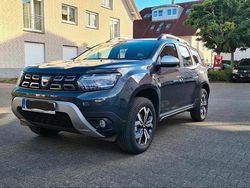 Grau Gebraucht 2022 Dacia Duster SUV | 21.000 € (Teuer)
