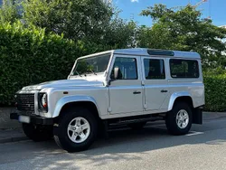 Silber Gebraucht 2009 Land Rover Defender SUV | 31.500 €