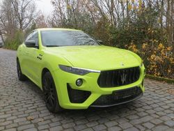 Grün Gebraucht 2023 Maserati Levante SUV | 64.600 € (Superpreis)