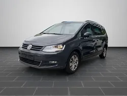 Uranograu Gebraucht 2018 VW Sharan Van / Kleinbus | 19.980 € (Guter Preis)
