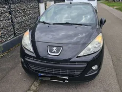 Gebraucht 2012 Peugeot 207 CC Roland Garros Cabrio | 3.600 € (Fairer Preis)