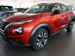 Rot Gebraucht 2022 Nissan Juke Acenta SUV | 16.980 € (Guter Preis)