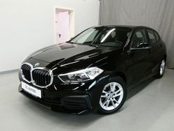 Schwarz Gebraucht 2021 BMW 118 Advantage Kleinwagen | 18.990 € (Fairer Preis)