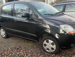 Schwarz Gebraucht 2009 Chevrolet Matiz Kleinwagen | 990 €