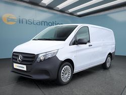 Weiß Gebraucht 2024 Mercedes Vito Van / Kleinbus | 33.199 € (Fairer Preis)