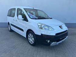 Weiß Gebraucht 2009 Peugeot Partner Van / Kleinbus | 8.900 €