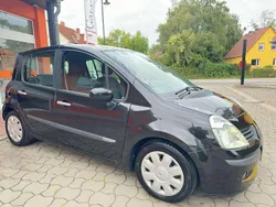 Schwarz Gebraucht 2005 Renault Modus Dynamique Van / Kleinbus | 1.650 € (Fairer Preis)