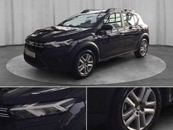 Perlmuttschwarz Gebraucht 2025 Dacia Sandero Essentiel Kleinwagen | 15.990 € (Guter Preis)