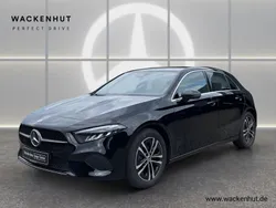 Kosmosschwarz metalliclack Gebraucht 2024 Mercedes A180 Advanced Kleinwagen | 29.390 € (Fairer Preis)