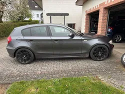 Grau Gebraucht 2008 BMW 118 Kleinwagen | 5.100 € (Teuer)